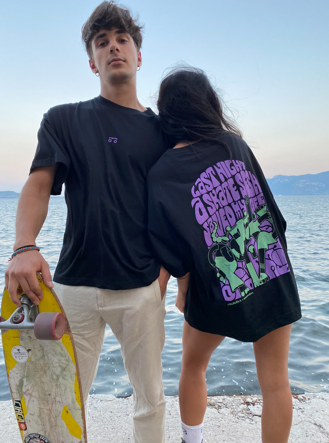 'Last night a skate sesh saved my life' Oversized T-shirt ROLALOLA x Danaemation